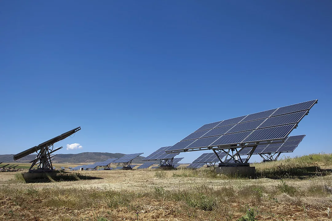 56935-reed-solar-range.jpg