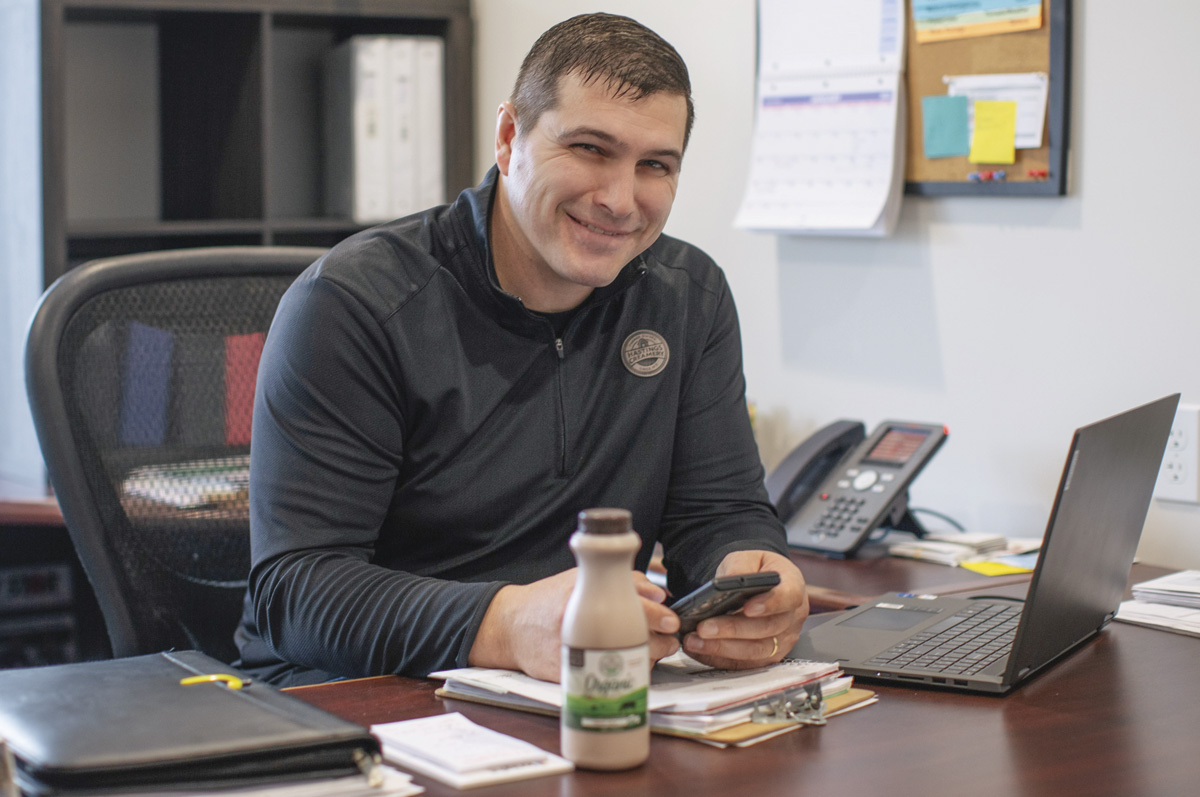 57266-coyne-manatdesk.jpg