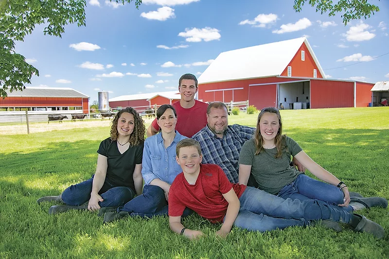 57789-devaney-estes-family.jpg 57789-devaney-estes-family.jpg
