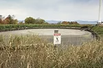 61450-decooman-manure-safety.jpg