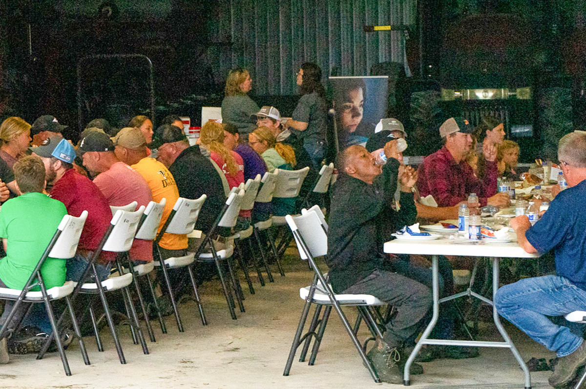 62116-PE-Lunch.jpg