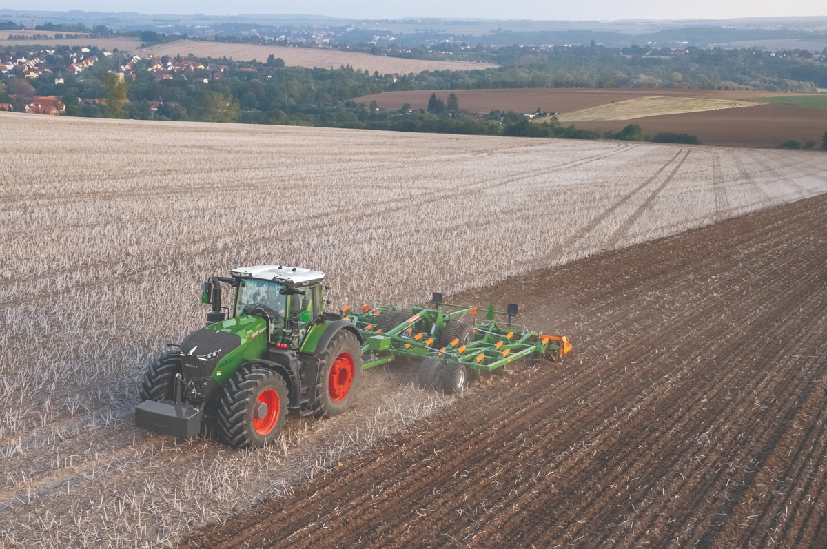 62140-new-products-fendt1000.jpg