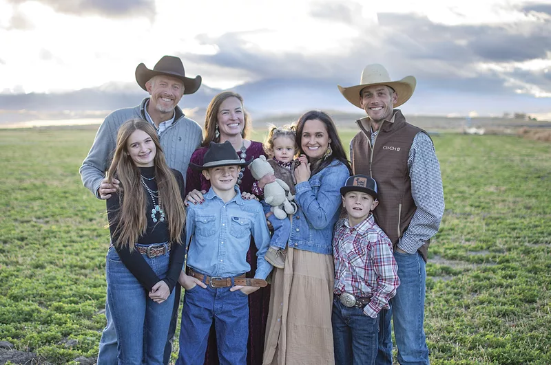 62352-hammon-Thomas-Full-Family.jpg 62352-hammon-Thomas-Full-Family.jpg