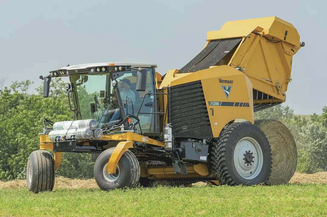 62853-NP-Vermeer-baler.jpg