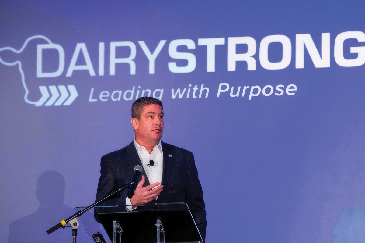 62893-lee-dairy-strong-sciotto.jpg