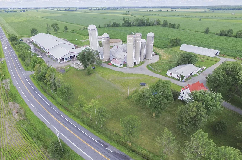63149-revert-new-barn.jpg 63149-revert-new-barn.jpg