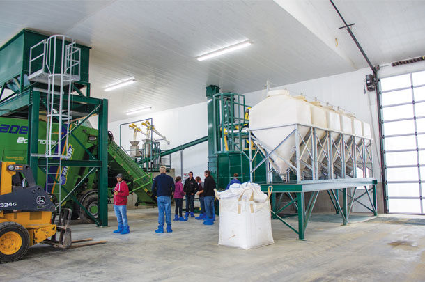 Automated feed mill