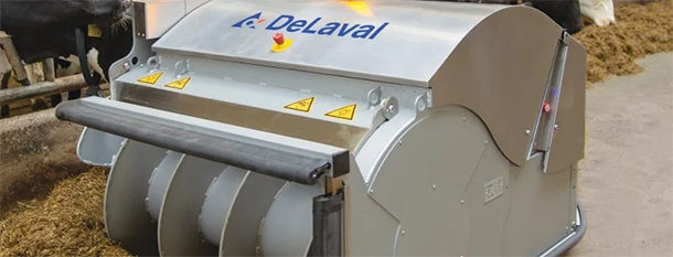 DeLaval OptiDuo Robotic Feed Refresher