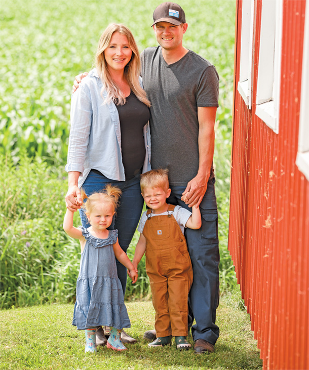 Scott and Lindy Brown with their children