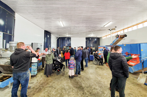Feed room