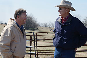 032013 ranchers chatting