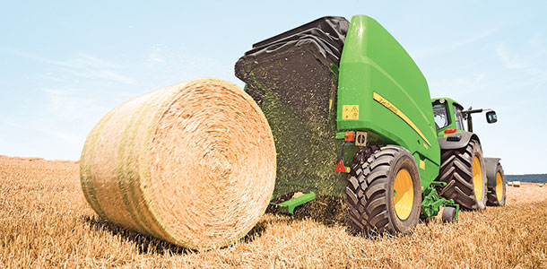 John Deere round baler