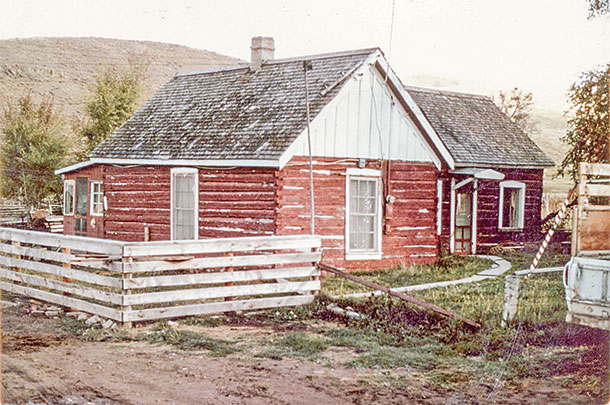 The log homestead cabin didn't have much of a fence