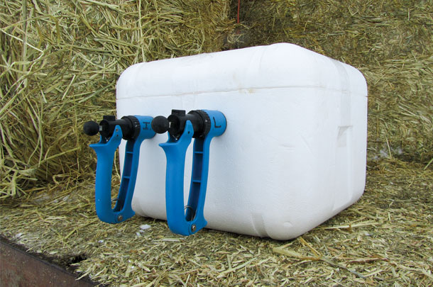Cooler for protecting vaccine in guns. 