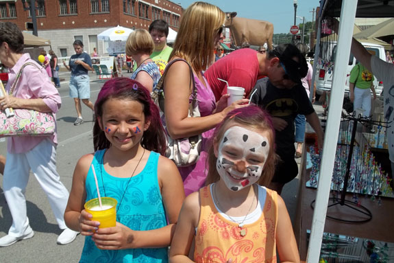 Facepaint at Moofest