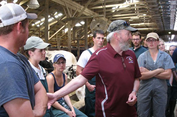 080213_dairy_institute4
