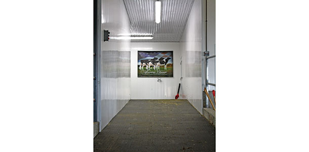 Rubber lined walkway