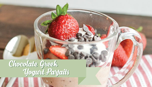 chocolate greek yogurt parfait