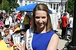 060815 alice in dairyland
