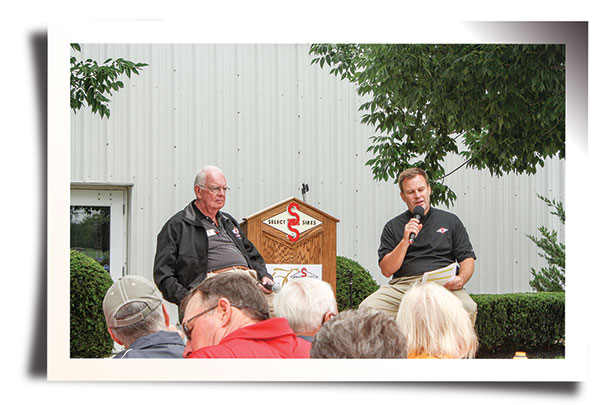 Dick Thorbaun and Dick Chichester
