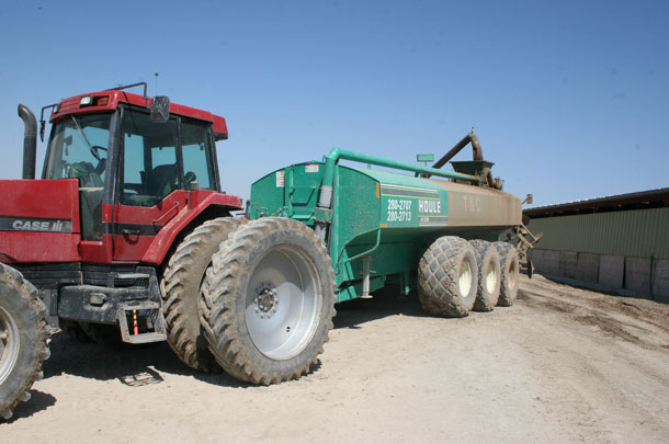 manure tanker 