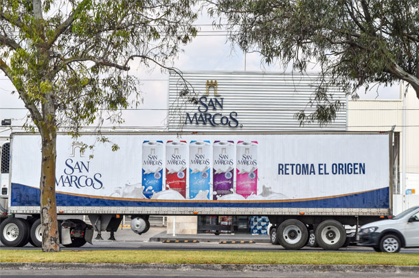 semi-truck trailer