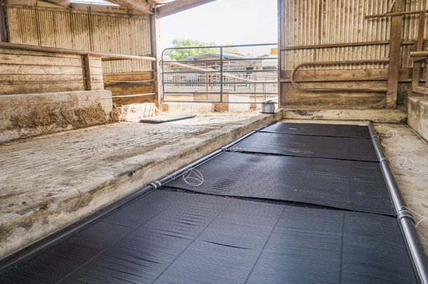 Conductive cooling mats