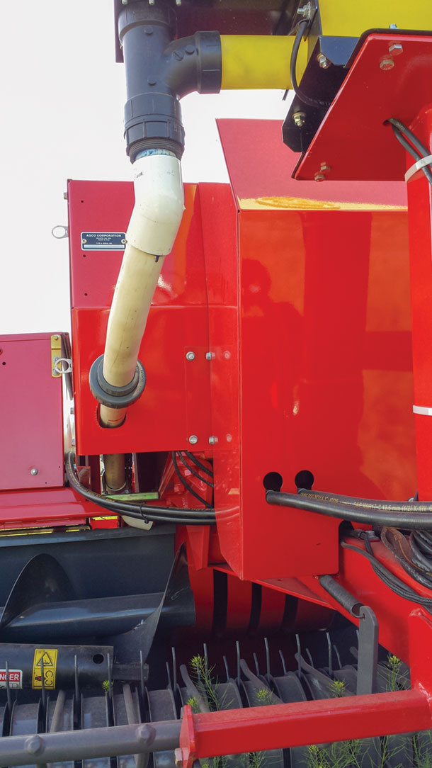 Dry hay preservative applicator