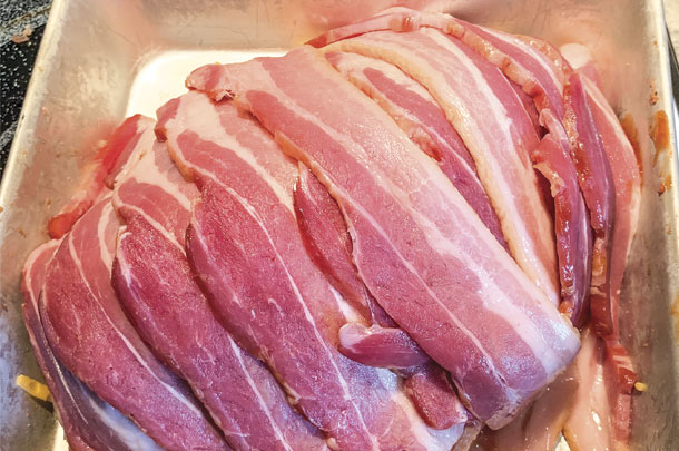 Bacon-Wrapped, Sheese-Stuffed Meatloag