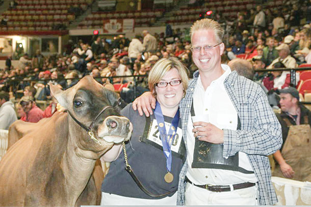 Jennifer and Andrew were honored when alexvale Made Me Giggle was named Grand Champion in 2008
