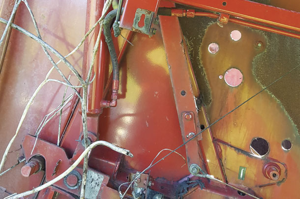 Linkage to take-up arm