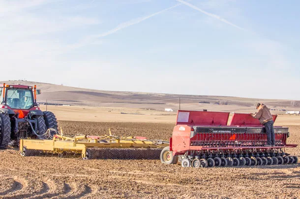 030821-craker-grain-drill.jpg