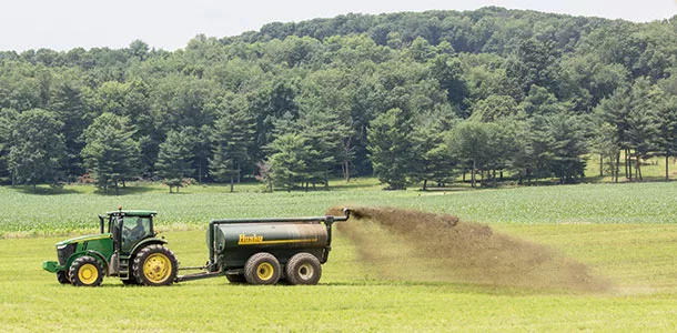 spreading liquid manure
