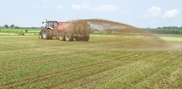 broadcast of manure