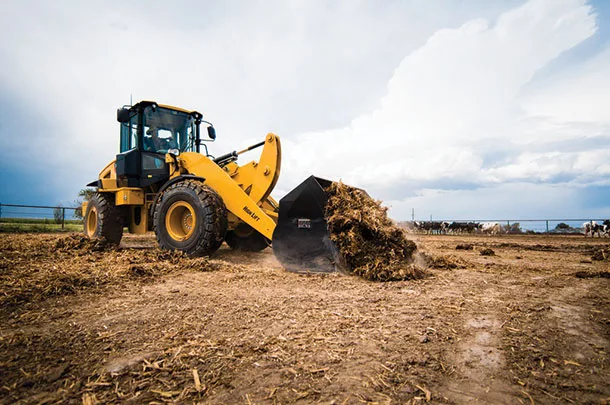 Small wheel loader