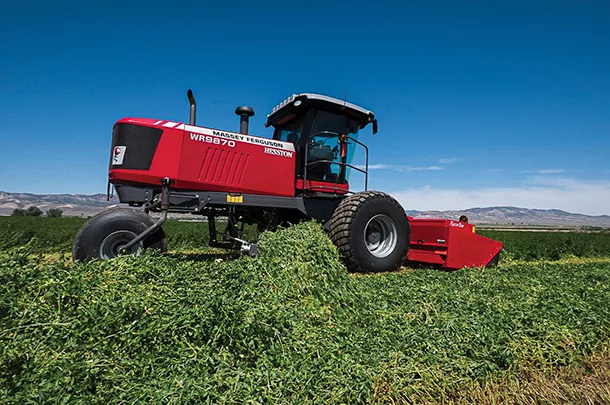 Massey Ferguson triple windrow attachment