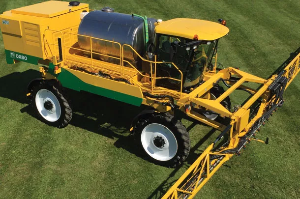Oxbo high-clearance sprayer