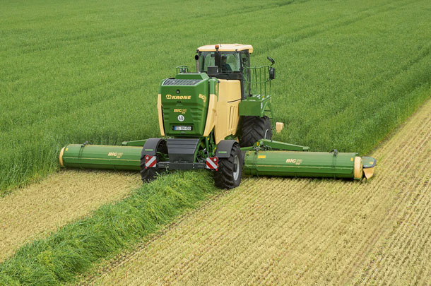 BiG M 450 Self-Propelled Mower-Conditioner